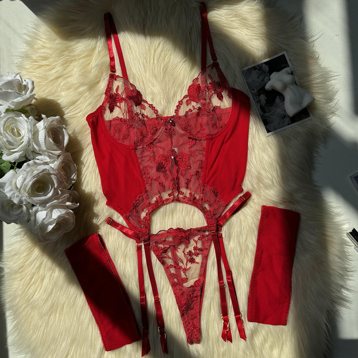 Love Me Lingerie Set - NawdeX