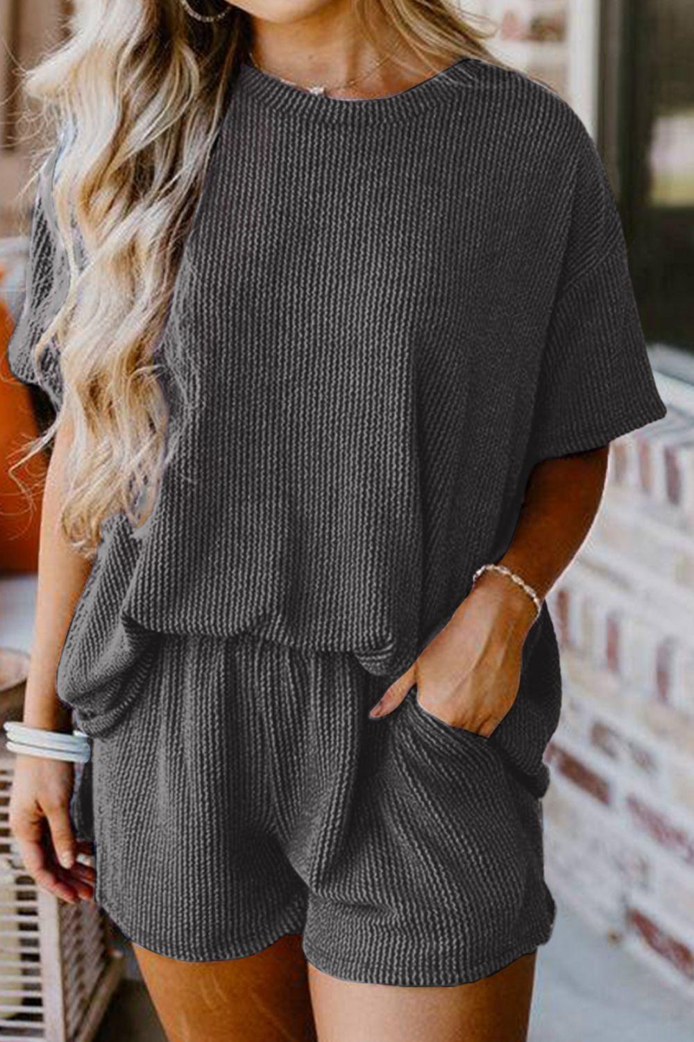 Textured Round Neck Top and Shorts Set - NawdeX