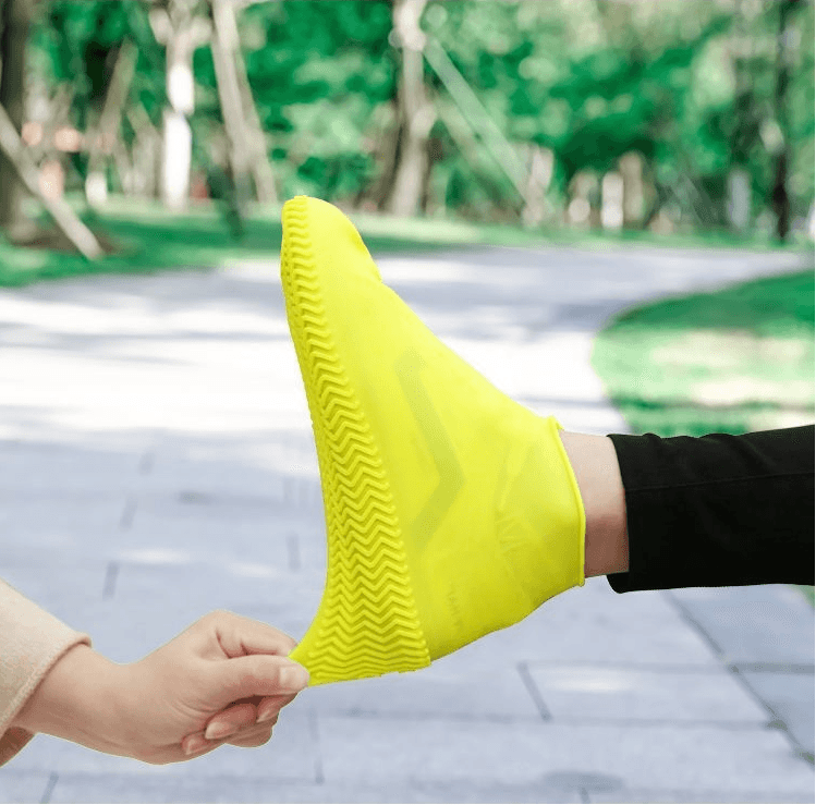 Men and women hiking slip wearable easy to carry silicone rain boots - NawdeX