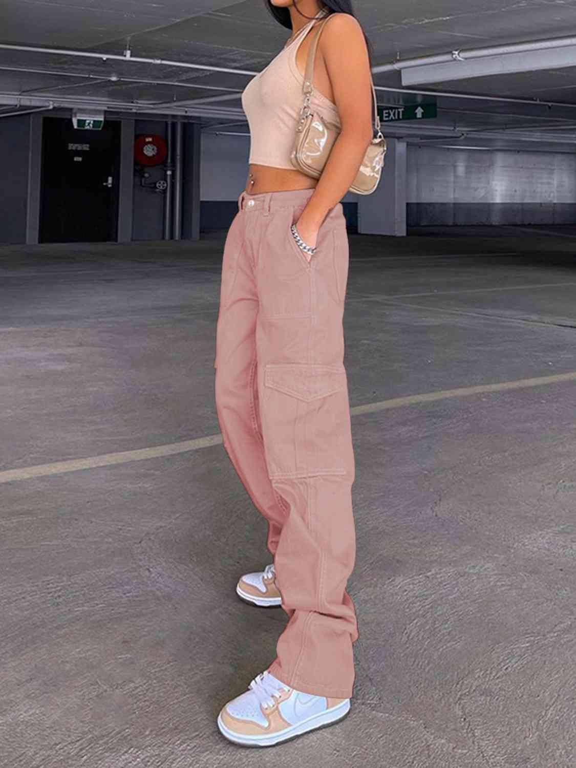 Straight Jeans with Pockets - NawdeX