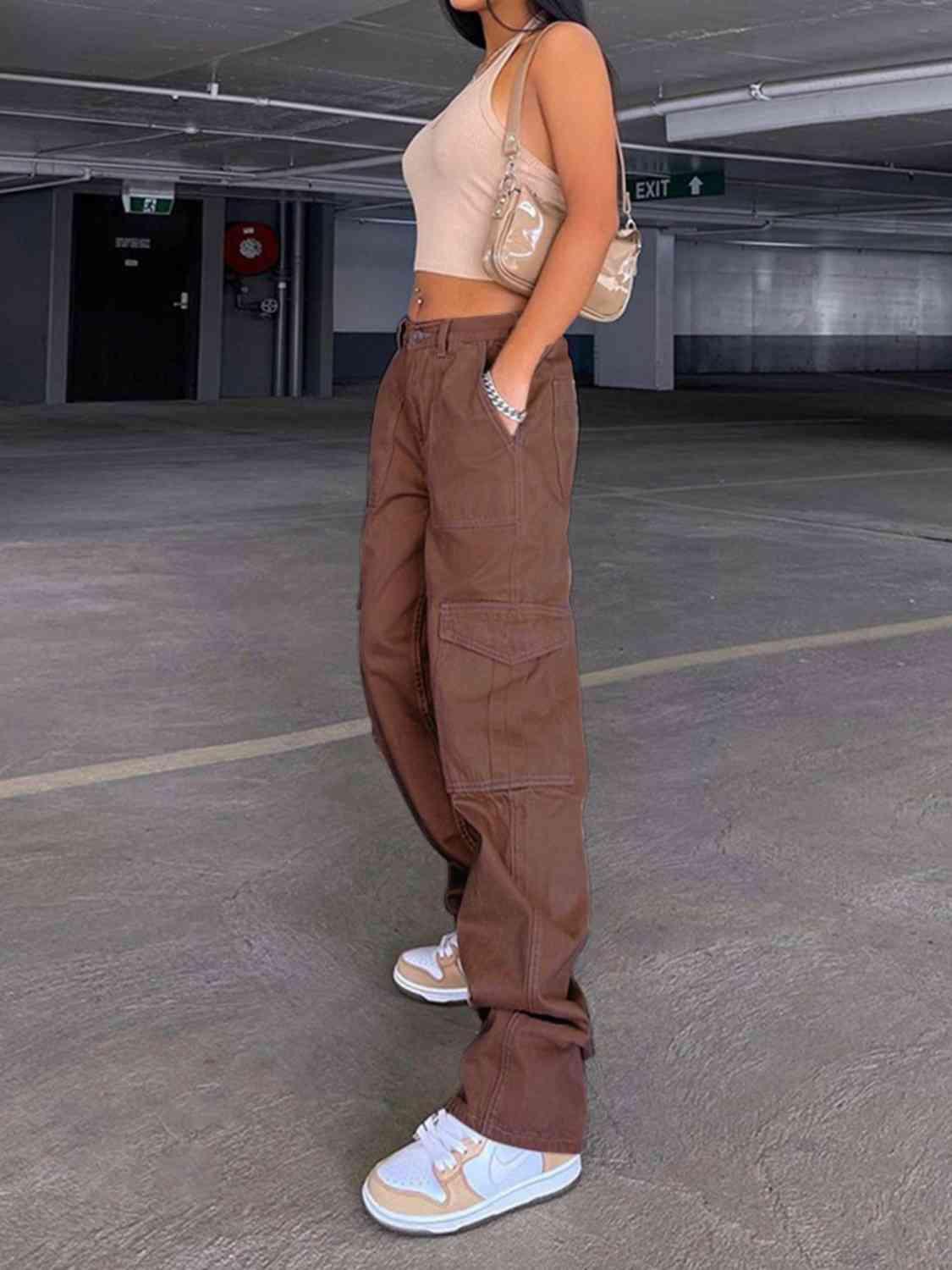 Straight Jeans with Pockets - NawdeX